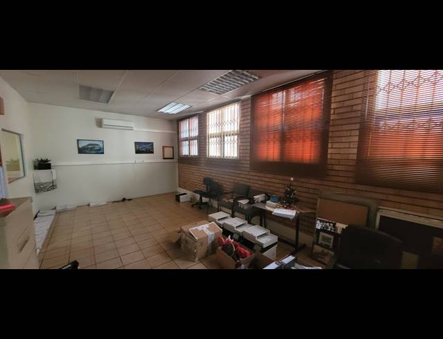 200M² OFFICE TO LET IN NELSPRUIT CENTRAL